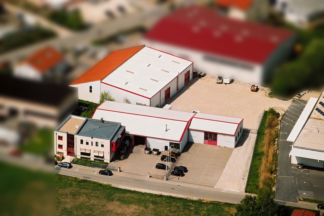 Geschichte_2004_1210x807px-1030x687-1