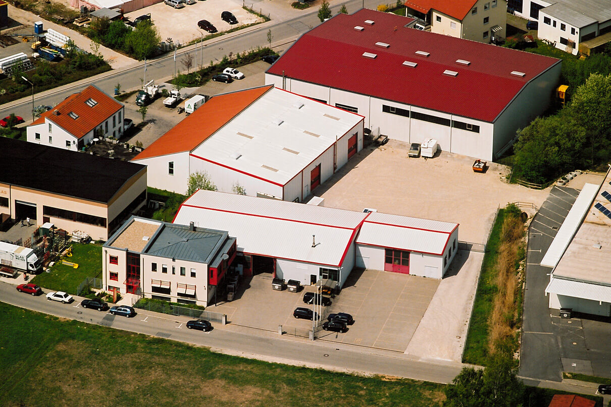 Geschichte_2004_1210x807px