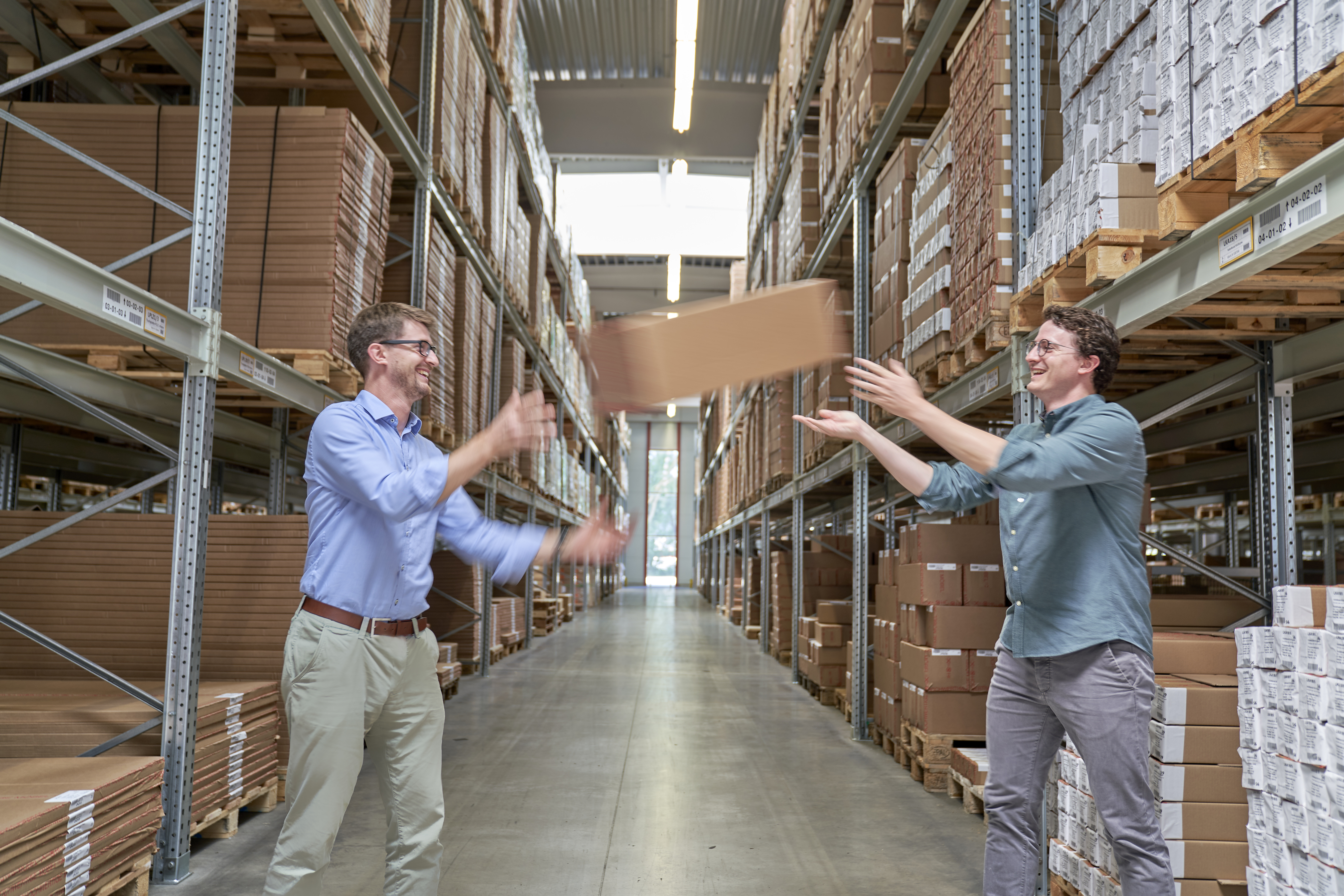 christoph-andreas-karton-lager Christoph