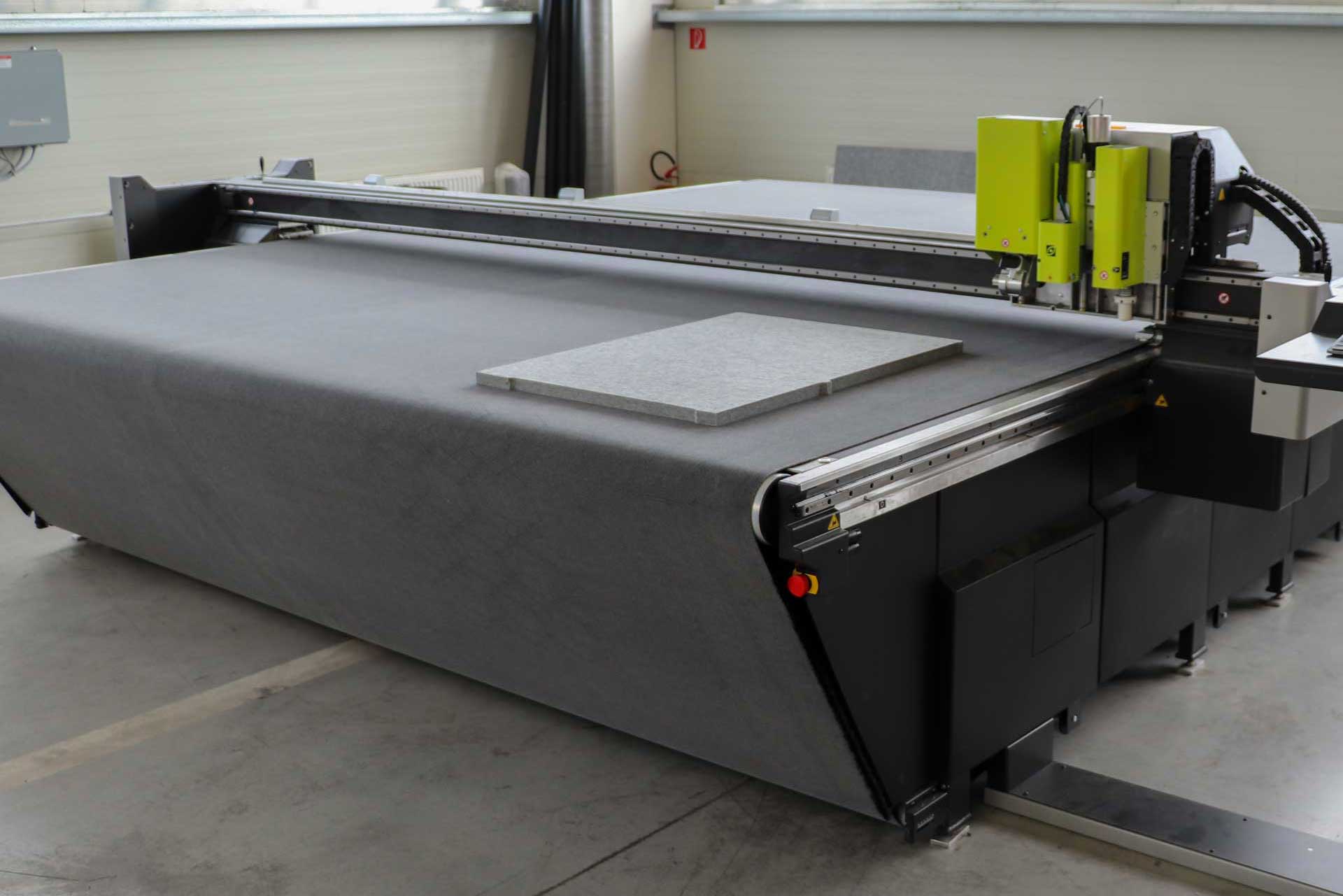 Filzschneidemaschine-1